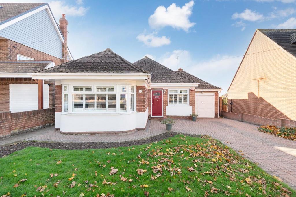 London Road, Ramsgate, CT11 2 bed detached bungalow £425,000
