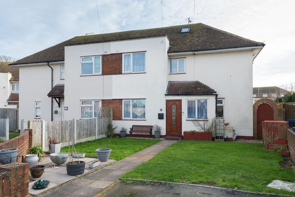 Melbourne Avenue, Ramsgate, CT12 3 bed semidetached house £280,000