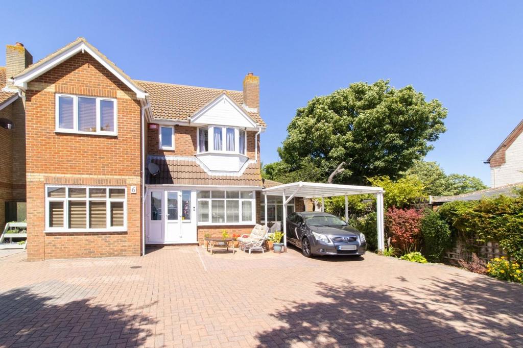 Fair Street, Broadstairs, CT10 4 bed detached house £550,000