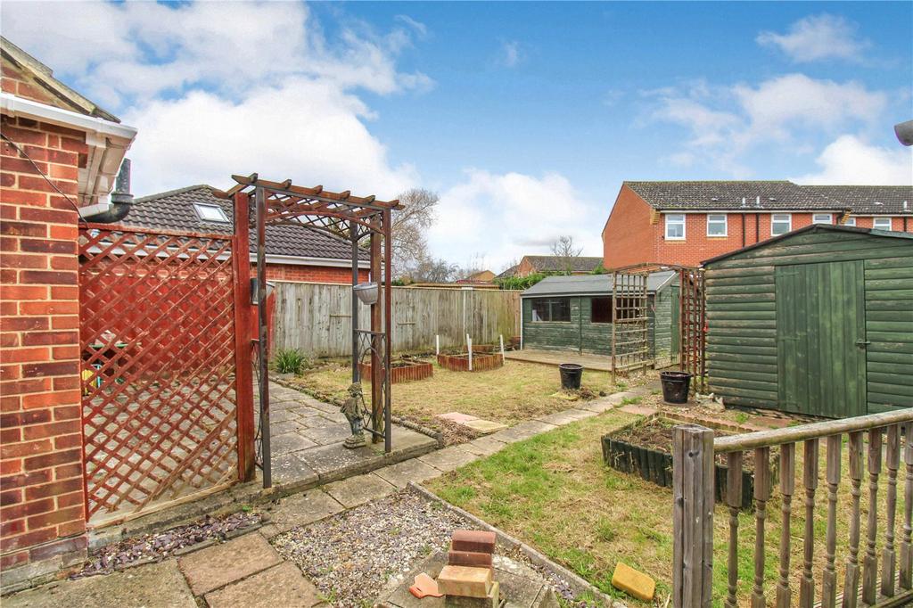 Kings Gardens, Hilperton 1 bed bungalow for sale £230,000