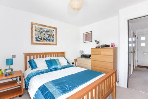2 bedroom flat for sale, Park Way,  Newbury,  RG14