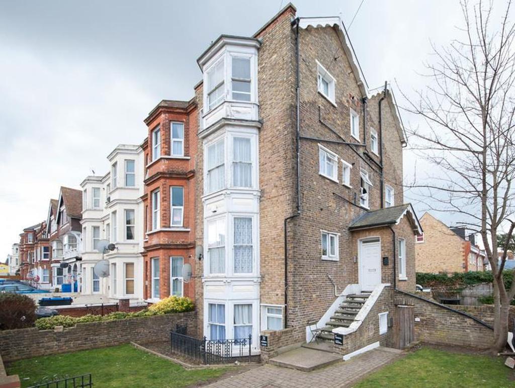 Harold Road, 31 Harold Road, CT9 7 bed property £575,000
