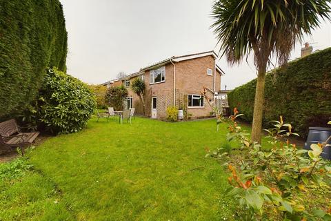 25 High Moss, Ormskirk, L39 4TP