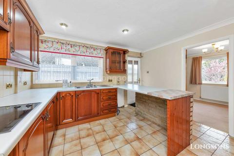 58 Longfields, Swaffham, PE37 7RJ