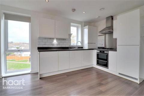 2 bedroom flat to rent, Marine Crescent, Ilford