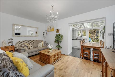 3 bedroom end of terrace house for sale - Douglas Road, Esher, Surrey, KT10
