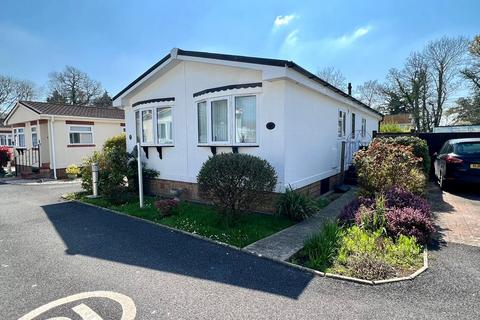 2 bedroom bungalow for sale, Knightcrest Park, Milford Road, Everton, Lymington, SO41
