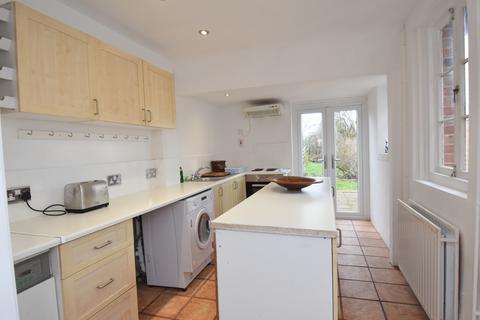 61 Bowden Road, Templecombe, BA8 0LF