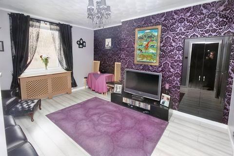 37 Burns Street, Alexandria, G83 0SQ