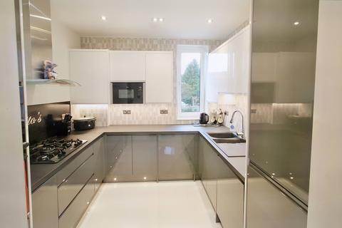 37 Burns Street, Alexandria, G83 0SQ