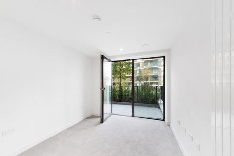 2 bedroom apartment for sale, John Cabot House, Royal Wharf, London, E16