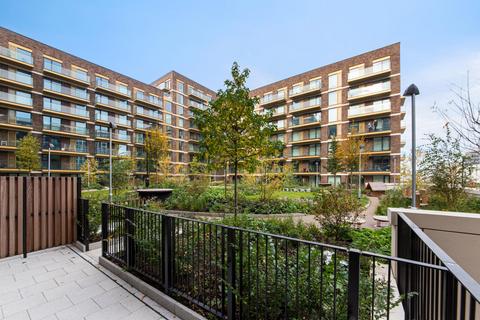 2 bedroom apartment for sale, John Cabot House, Royal Wharf, London, E16