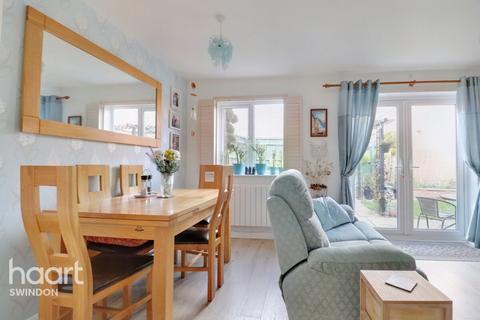 8 Highmoor Copse, Peatmoor, Swindon, SN5 5AB