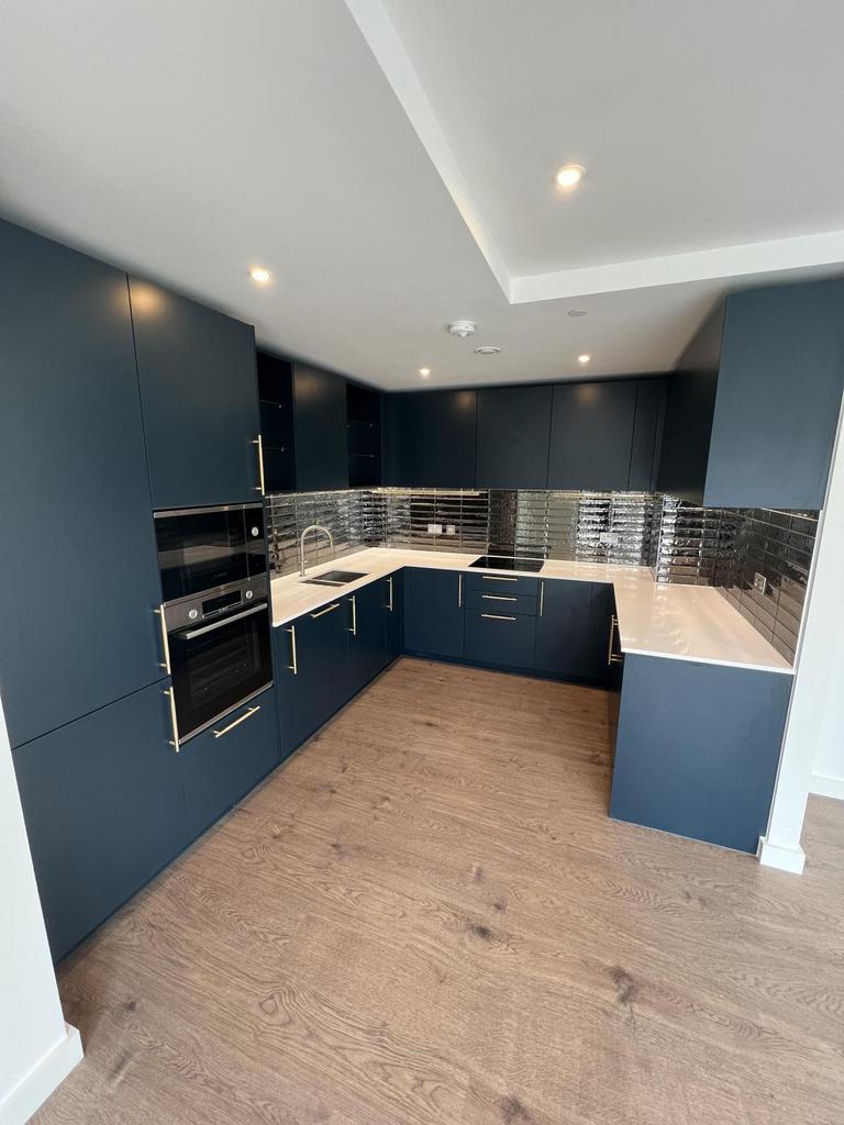 Luxury 3 Bedroom Dublex Apartment For Rent