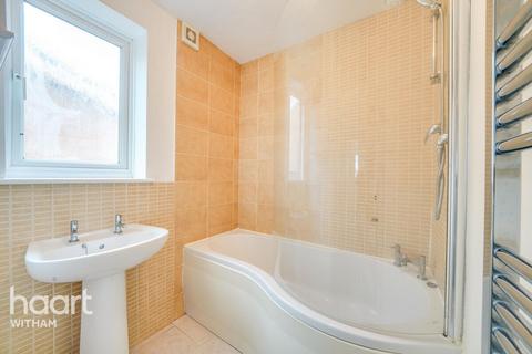 8 Cherry Tree Rise, Witham, CM8 2LP