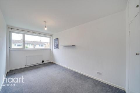 8 Cherry Tree Rise, Witham, CM8 2LP