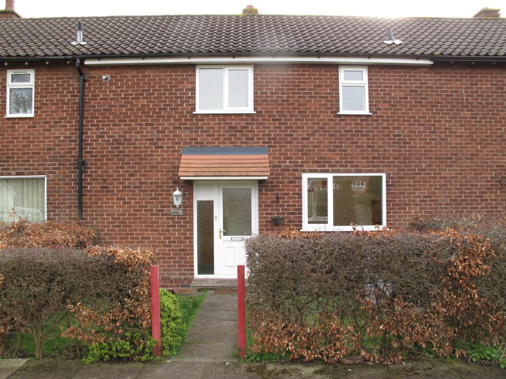 Warwick Road, Macclesfield SK11 2 bed terraced house £750 pcm (£173 pw)