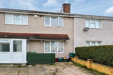 28 Craydene Road, Erith, DA8 2HR