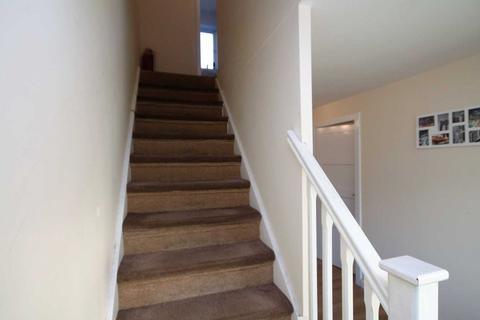 28 Craydene Road, Erith, DA8 2HR