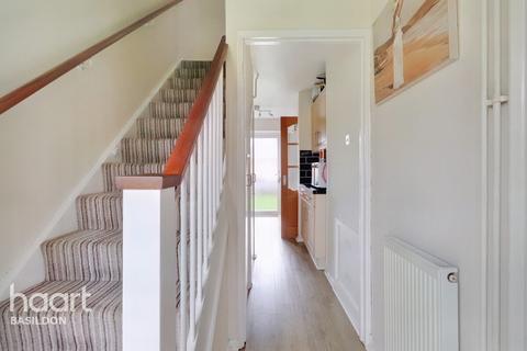 9 Cross Green, Basildon, SS16 5QW