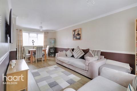 9 Cross Green, Basildon, SS16 5QW