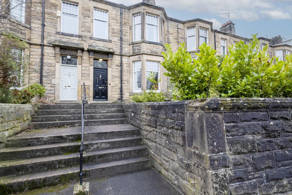 Woodlands, Hexham 6 bed terraced house £439,950