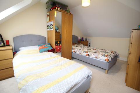 34 Bridge Court, Westbury, BA13 3FB