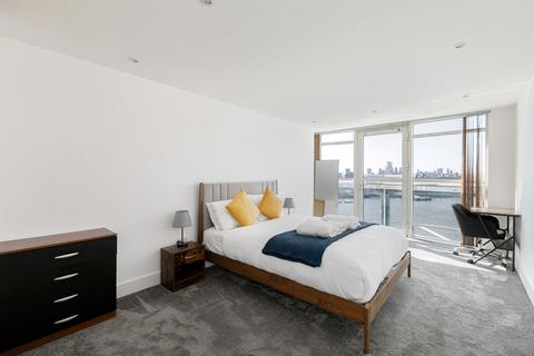 undefined, Crews Street, London E14