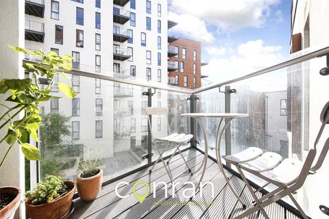 3 bedroom apartment to rent, Norman Road, Greenwich, SE10