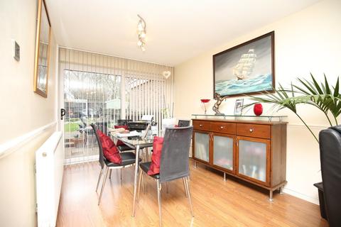 14 Bramber, Tamworth, B77 2LL