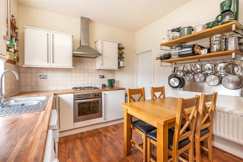 4 bedroom terraced house for sale, North Avenue, Otley, West Yorkshire, LS21
