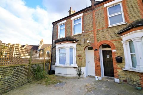 169 Parkdale Road, London, SE18 1RW