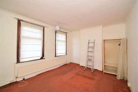 169 Parkdale Road, London, SE18 1RW