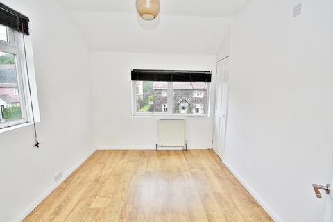 2 bedroom apartment to rent, Abbey Road, Woking, Surrey, GU21