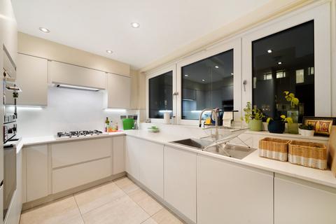 undefined, Lords View, St. Johns Wood Road, London