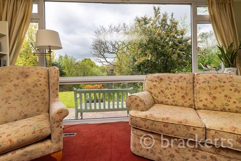 4 Cedar Ridge, Tunbridge Wells, TN2 3NX