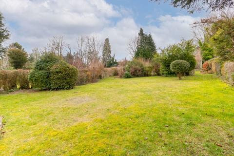63 Hartley Down, Purley, CR8 4EF