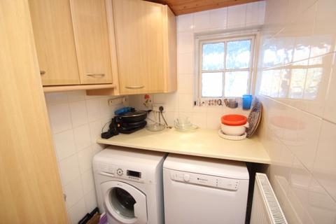 1 Newstead Road, Great Wakering, Southend-on-sea, SS3 0AB