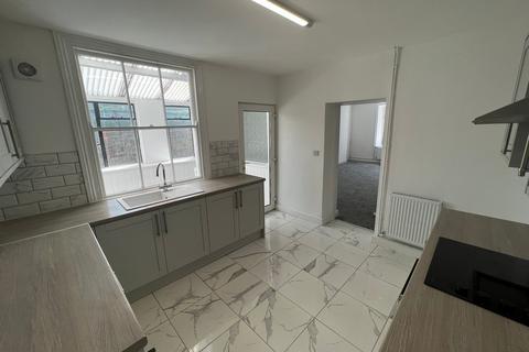 3 bedroom end of terrace house for sale, Ely Street Tonypandy - Tonypandy