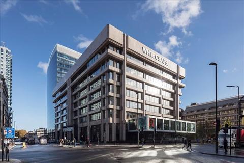 Serviced office to rent - 10 Whitechapel High Street,The White Chapel Building, 5000 Sqft,