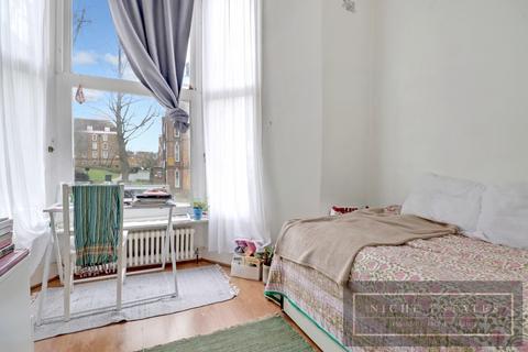 3 bedroom apartment to rent, Hazelville Road, Archway, London, N19