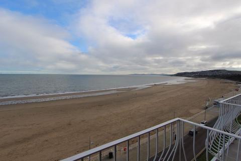 2 bedroom apartment for sale - Marine Road, Colwyn Bay