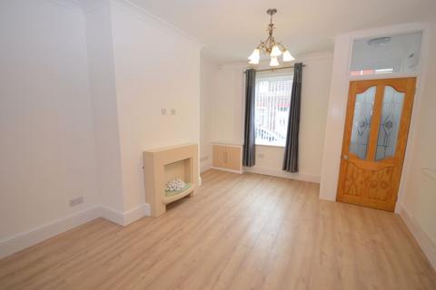 2 bedroom terraced house to rent, Foster Street, Widnes