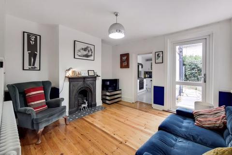2 bedroom end of terrace house for sale - Gloucester Road, Croydon