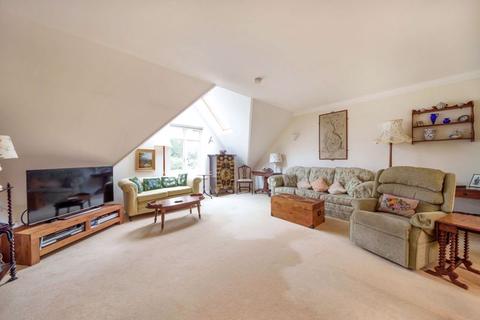 2 bedroom retirement property for sale - Horsham Road, Guildford