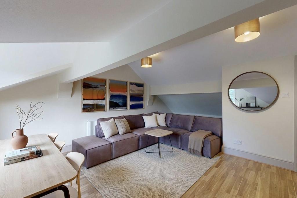 House in Manchester - View 2