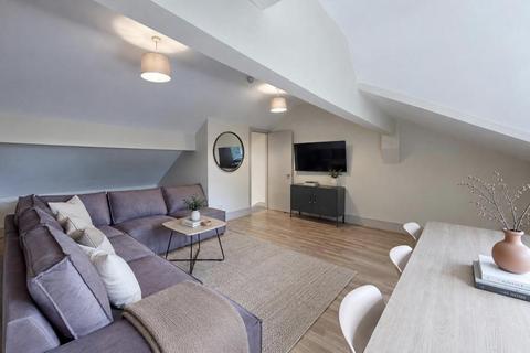 1 bedroom in a house share to rent, Aubrey Road, Fallowfield, Manchester, M14 6SE