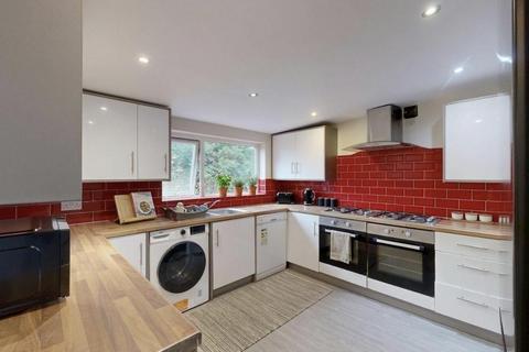 1 bedroom in a house share to rent, Aubrey Road, Fallowfield, Manchester, M14 6SE