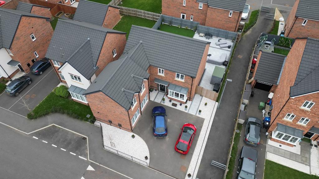 Ketteringham Drive, Great Sankey... 5 bed detached house £600,000