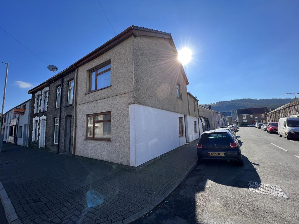 High Street Treorchy Treorchy 2 bed end of terrace house £149,950
